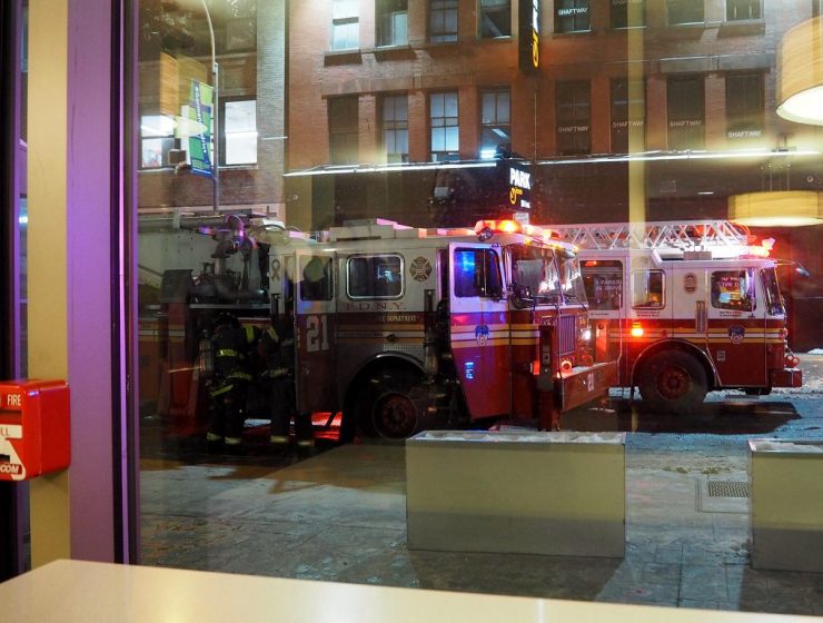 Pech auf Reisen Feueralarm