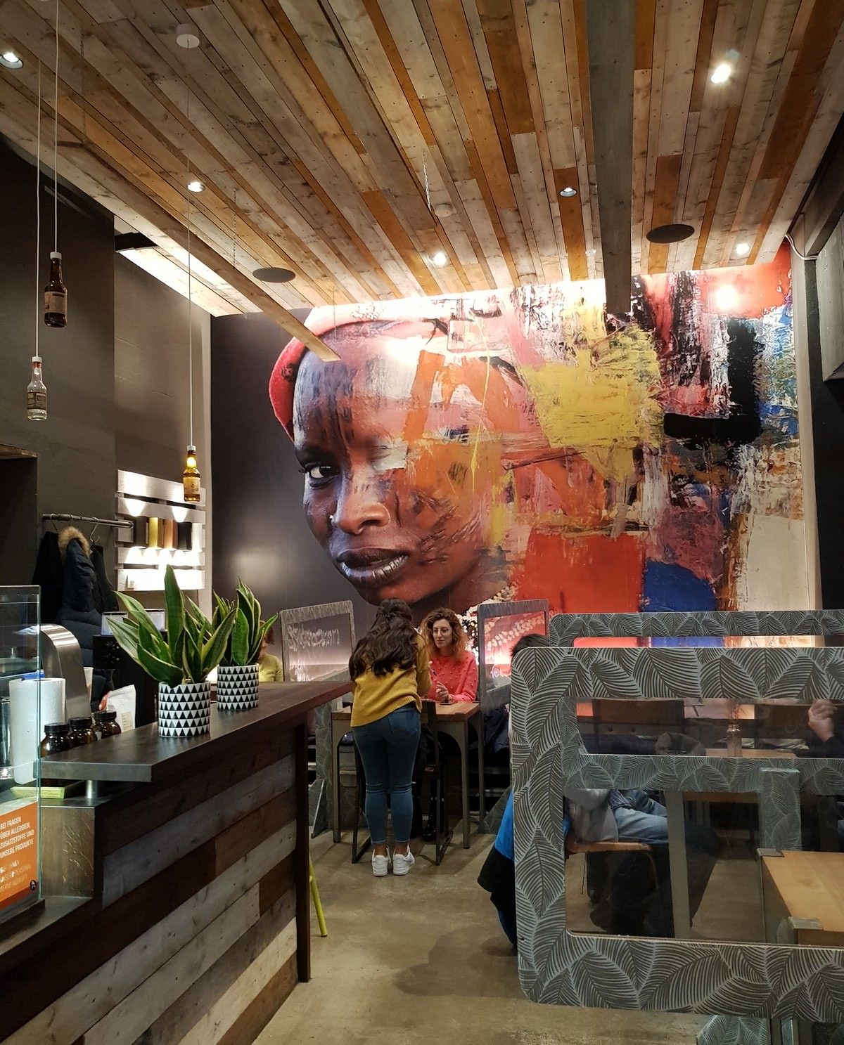 Coole Cafes in Frankfurt Aniis Raum für Kaffeekultur