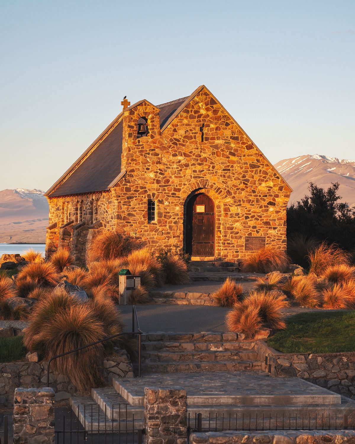neuseeland-suedinsel-rundreise-church-good-shepard-lake-tekapo Rundreise Südinsel Neuseeland Lake Tekapo Church of the Good Shepard